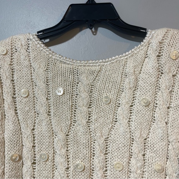 Liz Claiborne Collection Women’s Sweater Ivory Cable Knit Buttons Vintage Preppy - Picture 3 of 10